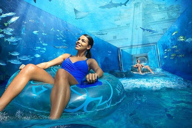 تونل زیبای پارک آبی Atlantis Aquaventure Waterpark